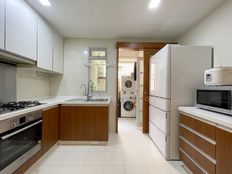 The Raintree, 85 Bukit Drive, 3 Bedrooms, 1,270 sqft, Condominium For Sale, by William Oo, 500151286 - Kitchen - PropertyGuru.com.sg