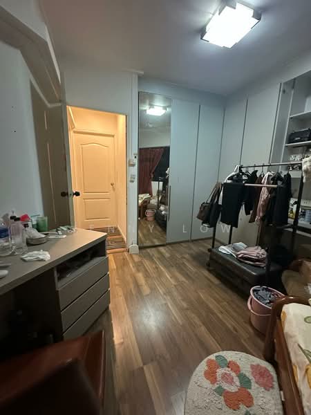 101 Clementi Street 14, 101 Clementi Street 14, 3 Bedrooms, 1,302 sqft, HDB Flat For Sale, by Jenny Low, 500151292 - Bedroom - PropertyGuru.com.sg