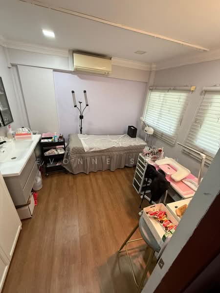 350 Jurong East Avenue 1, , 500 sqft, Shop / Shophouse For Rent, by Evonne Seow, 500151297 - Interior - CommercialGuru.com.sg