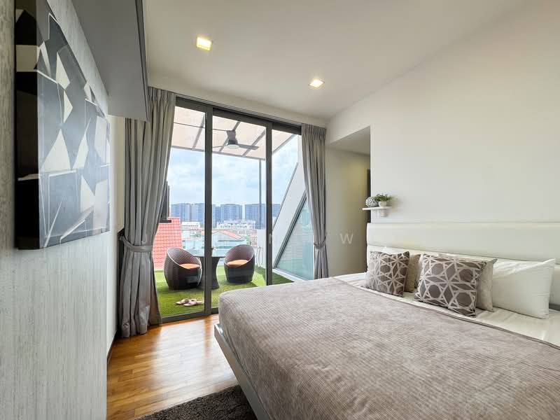 Straits Residences, 154 Joo Chiat Place, 2 Bedrooms, 1,012 sqft, Apartment For Sale, by Jasmine Wee, 500151300 - Bedroom - PropertyGuru.com.sg