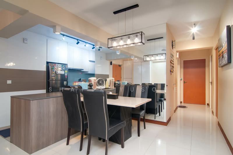 293B Compassvale Crescent, 293B Compassvale Crescent, 3 Bedrooms, 1,001 sqft, HDB Flat For Sale, by Shafik Yusope, 500151305 - Dining Room - PropertyGuru.com.sg
