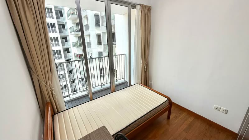 The Parc Condominium, 5 West Coast Walk, 3 Bedrooms, 1,216 sqft, Condominium For Rent, by Alyssa Koh L X, 500151319 - Bedroom - PropertyGuru.com.sg