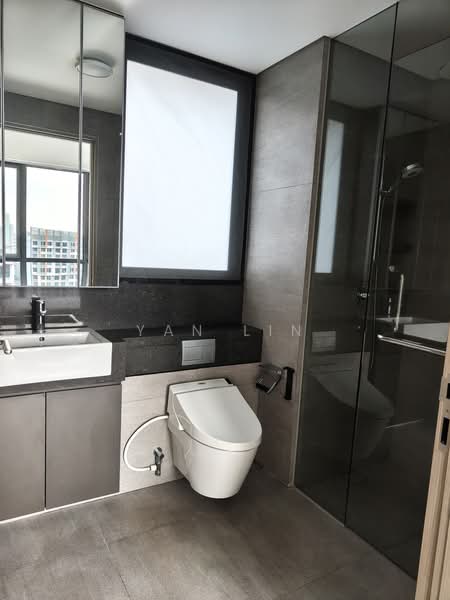 The Woodleigh Residences, 31 Bidadari Park Drive, 3 Bedrooms, 958 sqft, Apartment For Sale, by Yan Lin, 500151321 - Bathroom - PropertyGuru.com.sg
