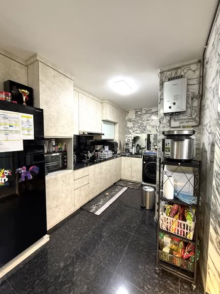 493 Admiralty Link, 493 Admiralty Link, 3 Bedrooms, 968 sqft, HDB Flat For Sale, by Rusydi Yusoff, 500151323 - Kitchen - PropertyGuru.com.sg