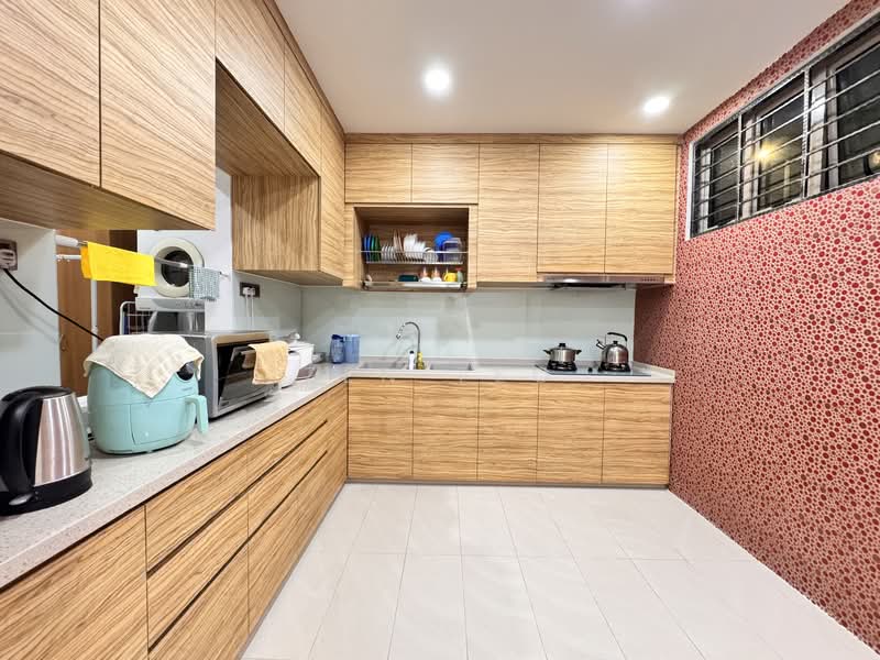 00 Lorong Paya Lebar, LORONG PAYA LEBAR, 4 Bedrooms, 1,800 sqft, Terraced House For Sale, by Zen Teo, 500151326 - Kitchen - PropertyGuru.com.sg