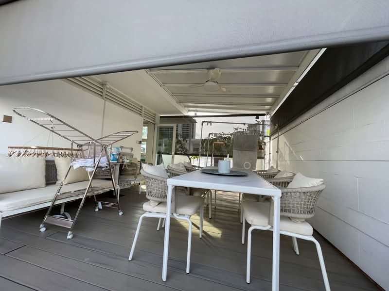 The Shaughnessy, 2 Miltonia Close, 5 Bedrooms, 3,283 sqft, Terraced House For Rent, by Samuel Low, 500151329 - Balcony - PropertyGuru.com.sg