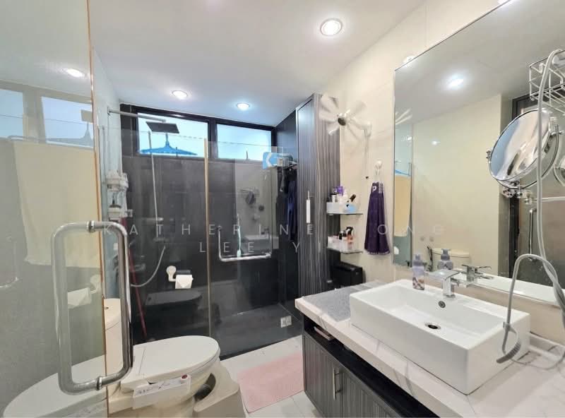 Fernwood Towers, 22 Fernwood Terrace, 4 Bedrooms, 2,497 sqft, Condominium For Sale, by Katherine Yong Lee Yin, 500151341 - PropertyGuru.com.sg