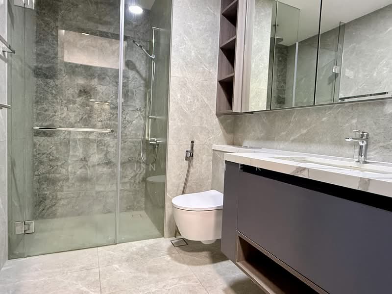 One-North Eden, 8 Slim Barracks Rise, 1 Bedroom, 517 sqft, Condominium For Rent, by Ling Shek, 500151348 - Bathroom - PropertyGuru.com.sg