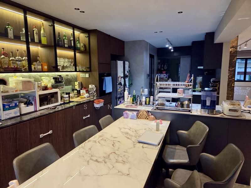 150 Mei Ling Street, 150 Mei Ling Street, 4 Bedrooms, 1,582 sqft, HDB Flat For Sale, by Rayson Cheong, 500151356 - Kitchen - PropertyGuru.com.sg