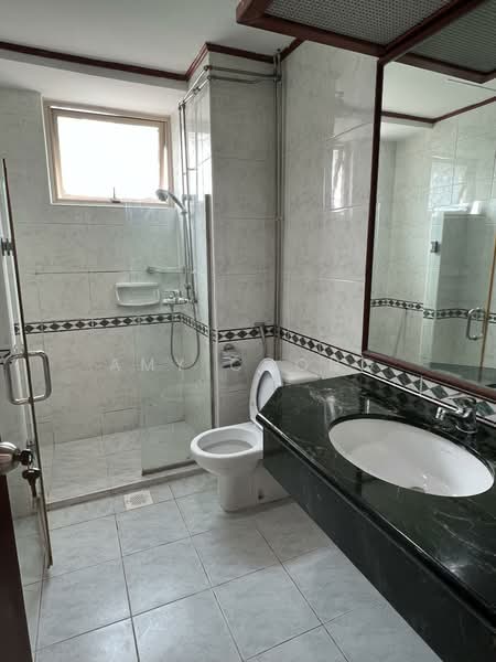 Costa Rhu, 9 Rhu Cross, 4 Bedrooms, 2,239 sqft, Condominium For Sale, by Amy Chong, 500151359 - Bathroom - PropertyGuru.com.sg