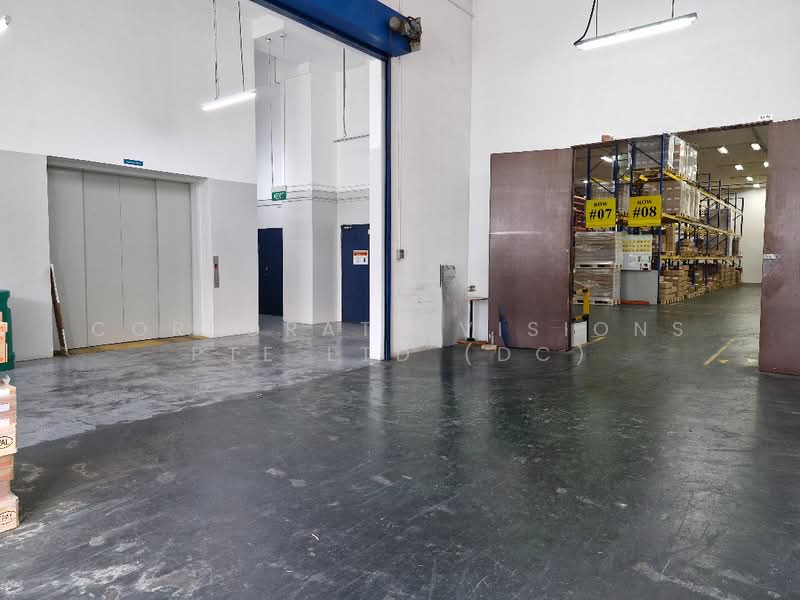 Warehouse with High ceiling (6m), Ubi Area, 14,350 sqft, Warehouse For Rent, by DENNIS CHENG, 500151373 - Interior - CommercialGuru.com.sg