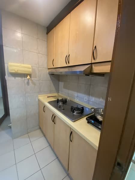 Regent Heights, 52 Bukit Batok East Avenue 5, 2 Bedrooms, 1,023 sqft, Condominium For Rent, by Alex Pandian, 500151377 - Kitchen - PropertyGuru.com.sg