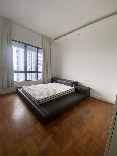 Regent Heights, 52 Bukit Batok East Avenue 5, 2 Bedrooms, 1,023 sqft, Condominium For Rent, by Alex Pandian, 500151377 - Bedroom - PropertyGuru.com.sg