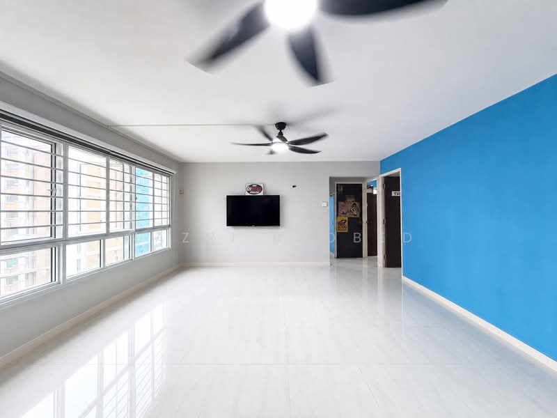 138 Yishun Ring Road, 138 Yishun Ring Road, 3 Bedrooms, 1,001 sqft, HDB Flat For Sale, by Nazri Baobed, 500151393 - Living Room - PropertyGuru.com.sg