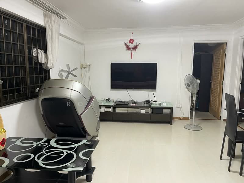 177 Ang Mo Kio Avenue 4, 177 Ang Mo Kio Avenue 4, 3 Bedrooms, 991 sqft, HDB Flat For Rent, by Robin Phua, 500151397 - Living Room - PropertyGuru.com.sg