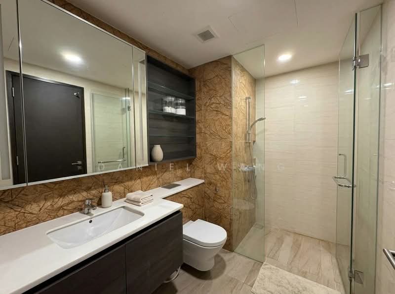 Sims Urban Oasis, 2 Sims Drive, 2 Bedrooms, 786 sqft, Condominium For Sale, by Daniel Wang, 500151398 - Bathroom - PropertyGuru.com.sg