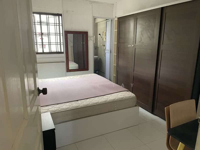333 Clementi Avenue 2, 333 Clementi Avenue 2, 4 Bedrooms, 990 sqft, HDB Flat For Rent, by Alvin Tay, 500151401 - Bedroom - PropertyGuru.com.sg