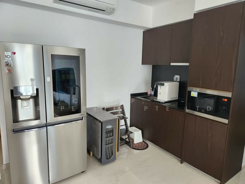 The Florence Residences, 89 Hougang Avenue 2, 4 Bedrooms, 1,283 sqft, Condominium For Sale, by SALLY, 500151407 - Kitchen - PropertyGuru.com.sg