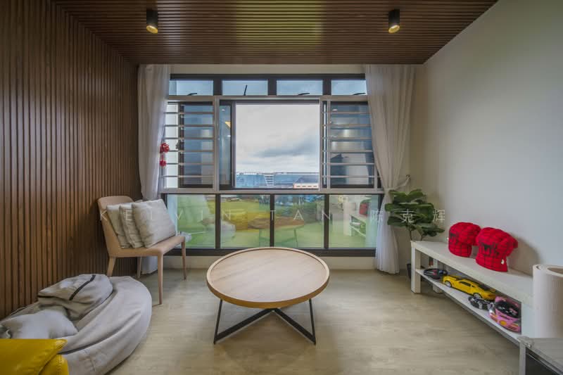 272A Jurong West Street 24, 272A Jurong West Street 24, 3 Bedrooms, 1,206 sqft, HDB Flat For Sale, by Kelvin Tan 陈克辉, 500151410 - Living Room - PropertyGuru.com.sg