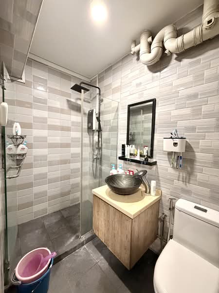 353 Kang Ching Road, 353 Kang Ching Road, 3 Bedrooms, 1,087 sqft, HDB Flat For Sale, by Haziq Irwan, 500151417 - Bathroom - PropertyGuru.com.sg