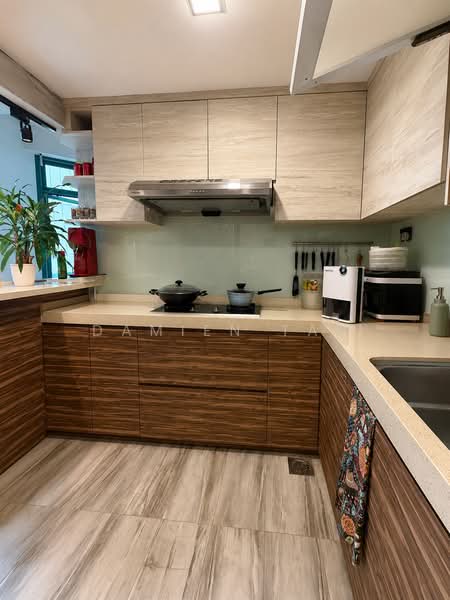 Palm Gardens, 2D Hong San Walk, 4 Bedrooms, 1,346 sqft, Condominium For Sale, by Damien Tan, 500151422 - Kitchen - PropertyGuru.com.sg