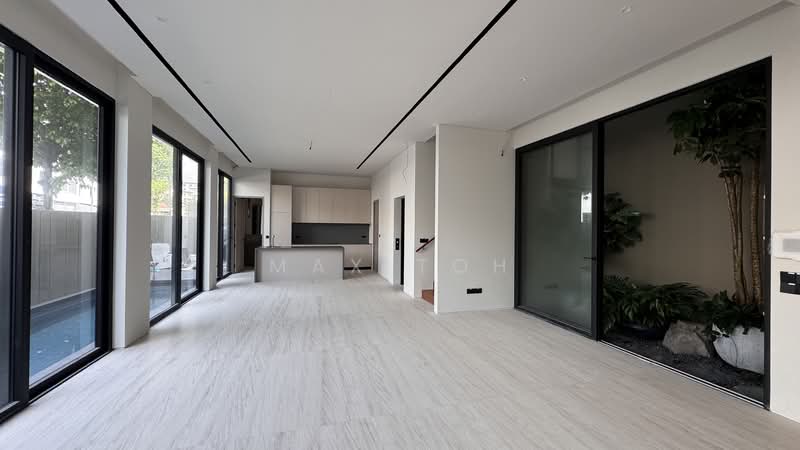 ⭐️⭐️LANDED7772 @ D11 BRAND NEW TRUE CORNER SEMI-D WiTH POOL, Greenwood Hillcrest Watten Vincinity, 5 Bedrooms, 6,744 sqft, Semi-Detached House For Sale, by Max Toh, 500151423 - Kitchen - PropertyGuru.com.sg