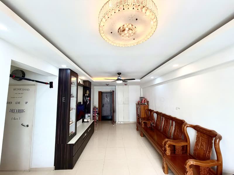 504C Yishun Street 51, 504C Yishun Street 51, 3 Bedrooms, 990 sqft, HDB Flat For Sale, by Edwin Choo, 500151429 - Living Room - PropertyGuru.com.sg