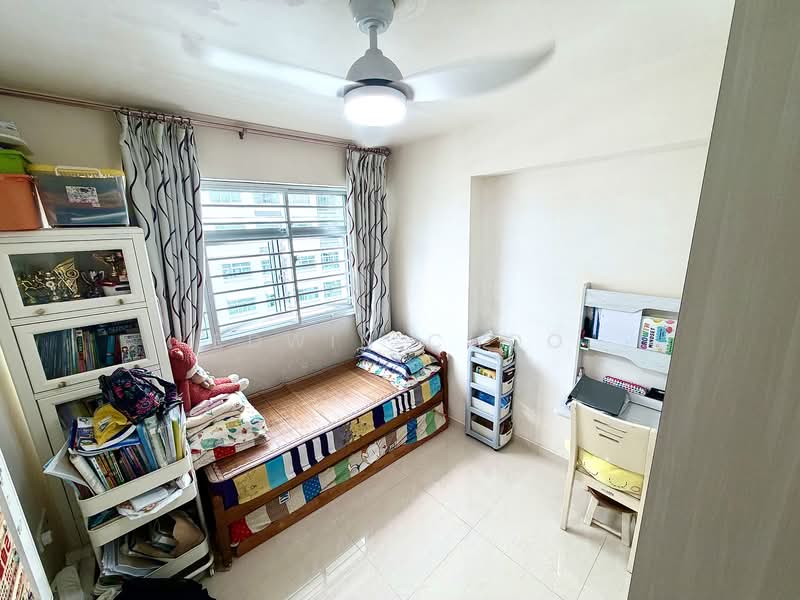 504C Yishun Street 51, 504C Yishun Street 51, 3 Bedrooms, 990 sqft, HDB Flat For Sale, by Edwin Choo, 500151429 - Bedroom - PropertyGuru.com.sg