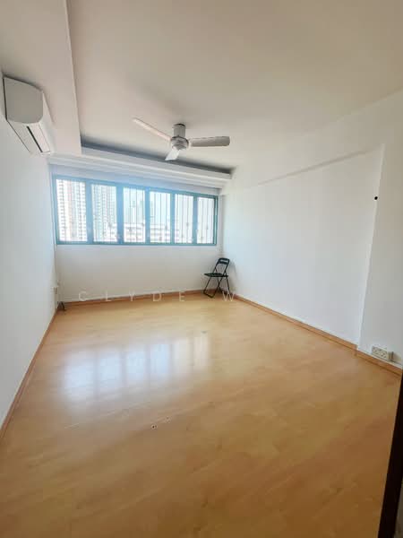 354 Bukit Batok Street 31, 354 Bukit Batok Street 31, 4 Bedrooms, 1,507 sqft, HDB Flat For Sale, by Clyde Wang, 500151435 - Common Bedroom - PropertyGuru.com.sg