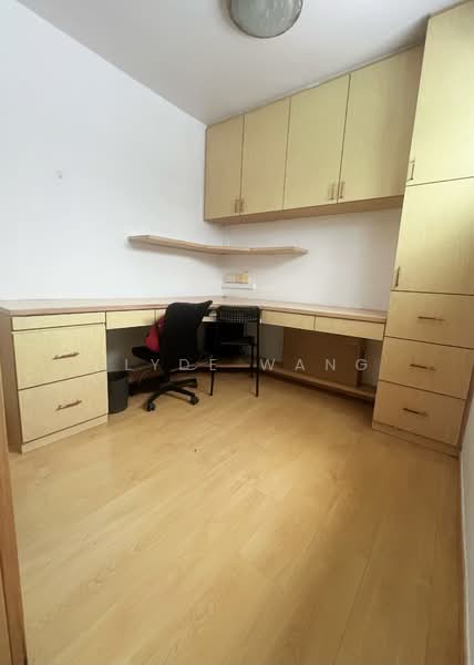 354 Bukit Batok Street 31, 354 Bukit Batok Street 31, 4 Bedrooms, 1,507 sqft, HDB Flat For Sale, by Clyde Wang, 500151435 - Study Room - PropertyGuru.com.sg