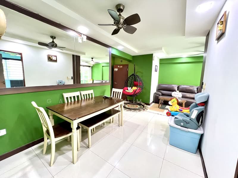 256D Sumang Walk, 256D Sumang Walk, 3 Bedrooms, 1,001 sqft, HDB Flat For Sale, by GANESHKUMAR K, 500151437 - Dining Room - PropertyGuru.com.sg
