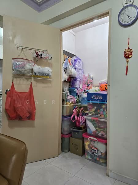 290F Bukit Batok Street 24, 290F Bukit Batok Street 24, 3 Bedrooms, 1,108 sqft, HDB Flat For Sale, by Gabriel Lim, 500151439 - Interior - PropertyGuru.com.sg