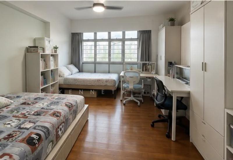 327A Anchorvale Road, 327A Anchorvale Road, Hougang / Punggol / Sengkang, 3 Bedrooms, 990 sqft, HDB Flat For Sale, by Kenneth Tan, 500151442 - Bedroom - PropertyGuru.com.sg