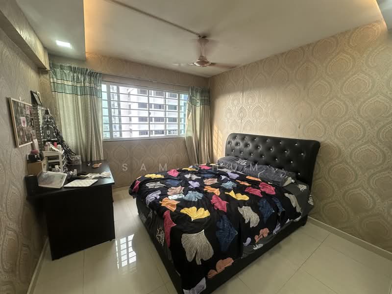 529 Jurong West Street 52, 529 Jurong West Street 52, 3 Bedrooms, 1,270 sqft, HDB Flat For Sale, by Sam Shum, 500151448 - Bedroom - PropertyGuru.com.sg