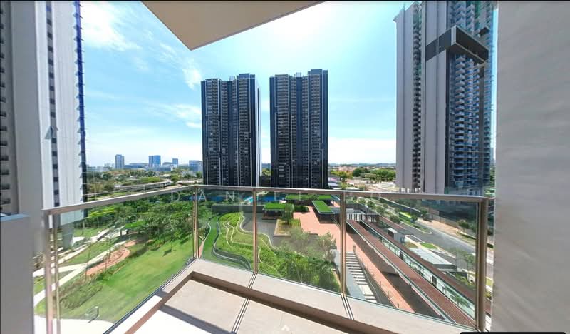 Twin VEW, 91 West Coast Vale, 1 Bedroom, 570 sqft, Condominium For Rent, by Daniel Ho, 500151459 - Balcony - PropertyGuru.com.sg