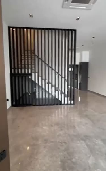 Masonry, , 5 Bedrooms, 4,384 sqft, Terraced House For Sale, by Danny Yong Kai Woon, 500151480 - Living room - PropertyGuru.com.sg