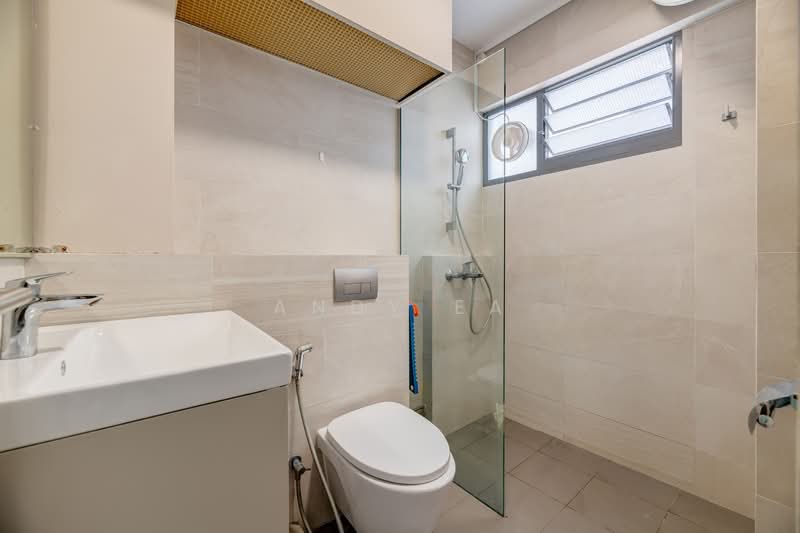 171 Bukit Batok West Avenue 8, 171 Bukit Batok West Avenue 8, 3 Bedrooms, 1,485 sqft, HDB Flat For Rent, by Andy Ea, 500151483 - Bathroom - PropertyGuru.com.sg