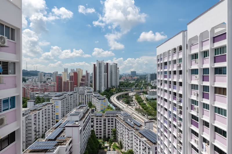 171 Bukit Batok West Avenue 8, 171 Bukit Batok West Avenue 8, 3 Bedrooms, 1,485 sqft, HDB Flat For Rent, by Andy Ea, 500151483 - Exterior - PropertyGuru.com.sg