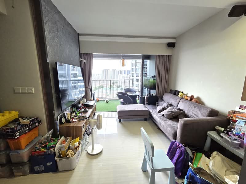 311B Clementi Avenue 4, 311B Clementi Avenue 4, 3 Bedrooms, 861 sqft, HDB Flat For Sale, by Colin Ee, 500151485 - Living Room - PropertyGuru.com.sg