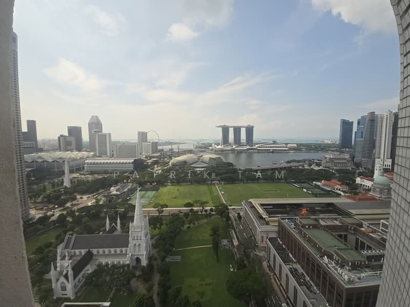 Peninsula Plaza, 111 North Bridge Road, 1,732 sqft, Office For Rent, by Patrik Tam, 500151493 - Exterior - CommercialGuru.com.sg