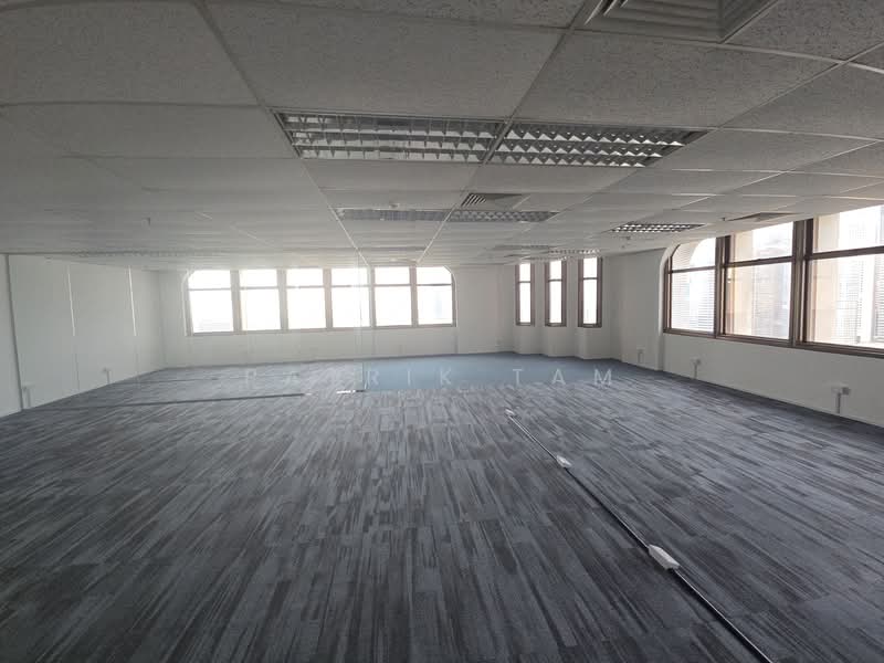 Peninsula Plaza, 111 North Bridge Road, 1,732 sqft, Office For Rent, by Patrik Tam, 500151493 - Interior - CommercialGuru.com.sg