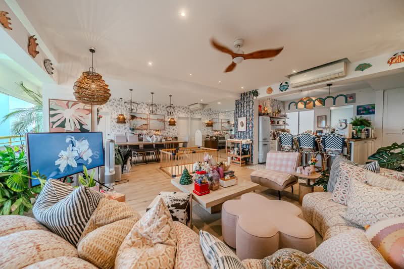 Neptune Court, 2 Marine Vista, 3 Bedrooms, 1,636 sqft, Apartment For Sale, by Sabrina Chai, 500151516 - Living Room - PropertyGuru.com.sg