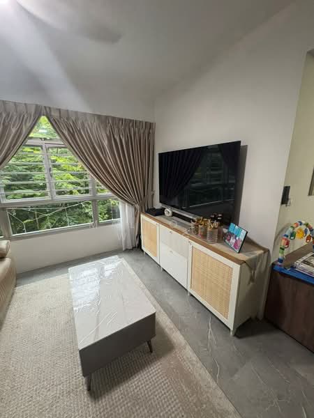 338C Anchorvale Crescent, 338C Anchorvale Crescent, 3 Bedrooms, 1,001 sqft, HDB Flat For Rent, by Malcolm Wong, 500151526 - Living Room - PropertyGuru.com.sg