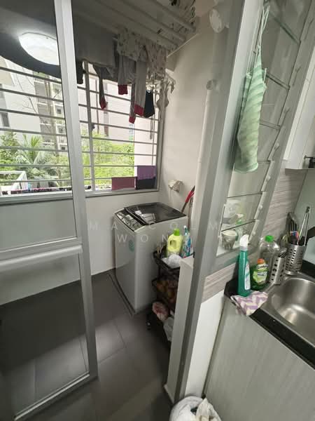 338C Anchorvale Crescent, 338C Anchorvale Crescent, 3 Bedrooms, 1,001 sqft, HDB Flat For Rent, by Malcolm Wong, 500151526 - Balcony - PropertyGuru.com.sg