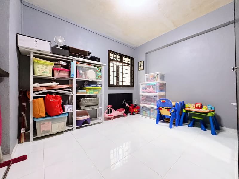 731 Woodlands Circle, 731 Woodlands Circle, 3 Bedrooms, 1,108 sqft, HDB Flat For Sale, by Farid Azhar, 500151537 - Bedroom - PropertyGuru.com.sg