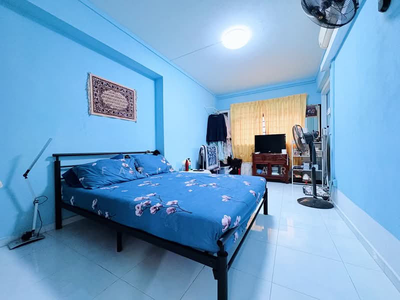 731 Woodlands Circle, 731 Woodlands Circle, 3 Bedrooms, 1,108 sqft, HDB Flat For Sale, by Farid Azhar, 500151537 - Master Bedroom - PropertyGuru.com.sg