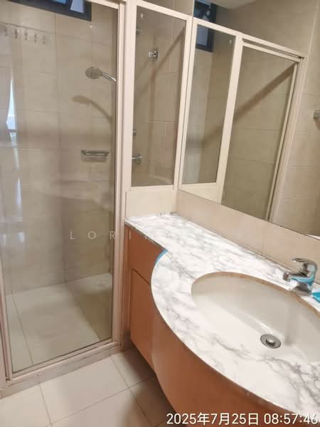 Blue Horizon, 21 West Coast Crescent, 3 Bedrooms, 1,160 sqft, Condominium For Rent, by Lorina Liu, 500151552 - Bathroom - PropertyGuru.com.sg