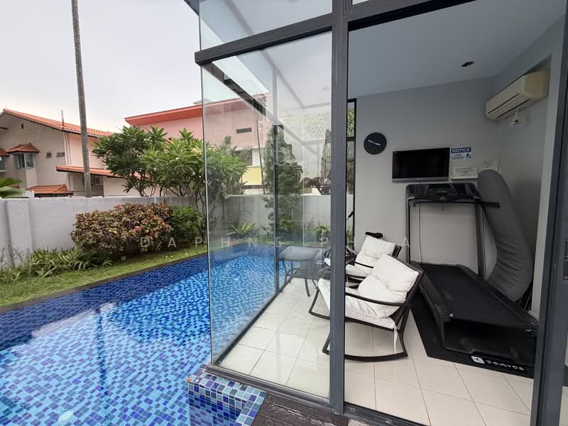 Ricchezza, 94 Telok Kurau Lorong M, 2 Bedrooms, 883 sqft, Condominium For Rent, by Daphne Phua, 500151562 - Gym - PropertyGuru.com.sg
