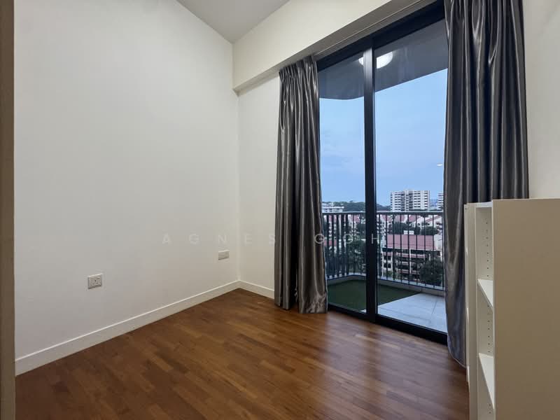d'Leedon (Former Farrer Court), 9 Leedon Heights, 3 Bedrooms, 1,346 sqft, Condominium For Sale, by Agnes Goh, 500151569 - Balcony - PropertyGuru.com.sg
