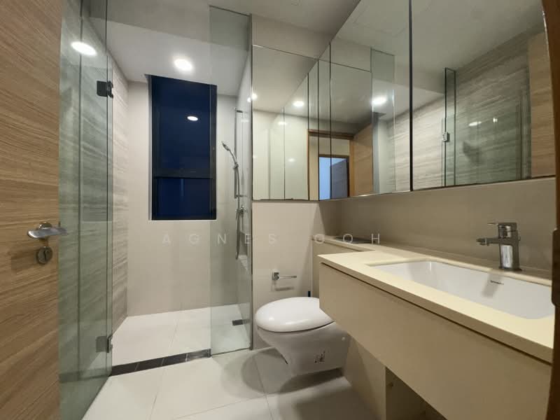 d'Leedon (Former Farrer Court), 9 Leedon Heights, 3 Bedrooms, 1,346 sqft, Condominium For Sale, by Agnes Goh, 500151569 - Bathroom - PropertyGuru.com.sg